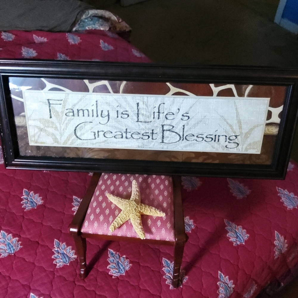 ...I'm selling  wall art/picture